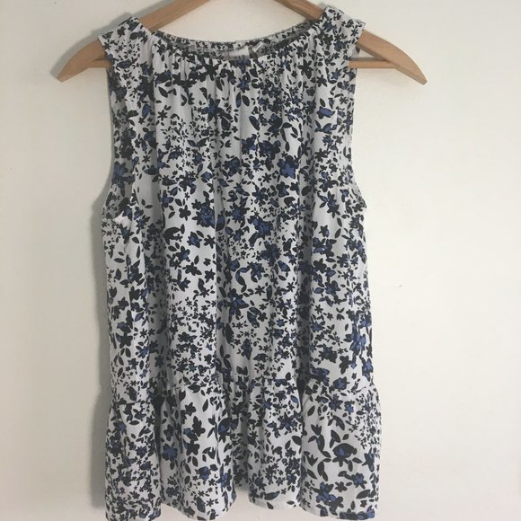 GAP Tops - Gap, sleeveless printed blouse, size S, abstract print is white/black/blue/lilac